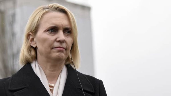 Посол США в Конгрессе призвала немедленно проголосовать за помощь Украине Посол США в Конгрессе призвала немедленно проголосовать за помощь Украине