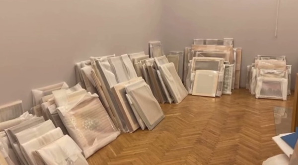 АРМА готовит к продаже 264 картины из коллекции Медведчука
АРМА готовит к продаже 264 картины из коллекции Медведчука