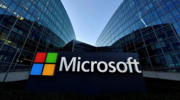 Акции Microsoft выросли на 6,3% после финотчета и оптимизма по ИИ
Акции Microsoft выросли на 6,3% после финотчета и оптимизма по ИИ