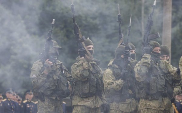 На Сумщині зафіксували за день понад півтори сотні вибухів від російських обстрілів
На Сумщині зафіксували за день понад півтори сотні вибухів від російських обстрілів