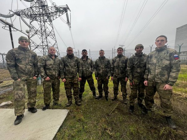 Працівник ЗАЕС Олексій Мельничук: Росіяни перетворили атомну станцію на військову базу
Працівник ЗАЕС Олексій Мельничук: Росіяни перетворили атомну станцію на військову базу