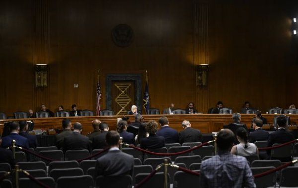 Сенат США схвалив законопроект про допомогу Україні
Сенат США схвалив законопроект про допомогу Україні