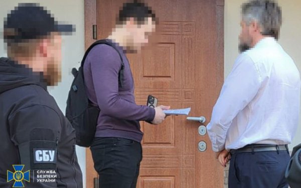 СБУ затримала клірика УПЦ МП Данилевича, який закликав молитися за здоров'я російських окупантів
СБУ затримала клірика УПЦ МП Данилевича, який закликав молитися за здоров'я російських окупантів