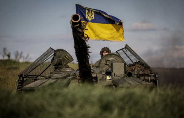 Потери врага за 28 мая: 1300 российских оккупантов, 8 танков и 28 БПЛА
Потери врага за 28 мая: 1300 российских оккупантов, 8 танков и 28 БПЛА