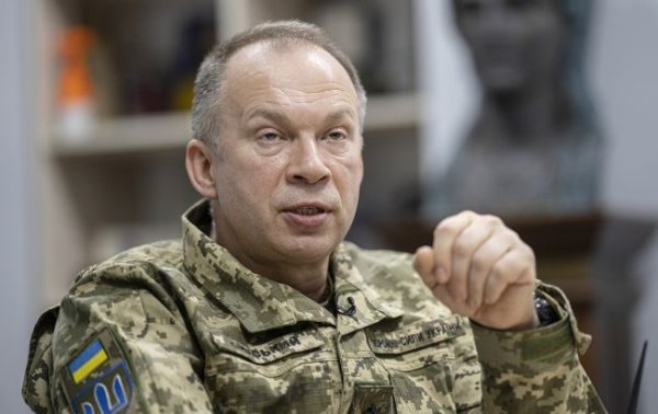 РФ перекидає додаткові сили на двох напрямках на Харківщині: Сирський оцінив, чи можливий прорив
РФ перекидає додаткові сили на двох напрямках на Харківщині: Сирський оцінив, чи можливий прорив