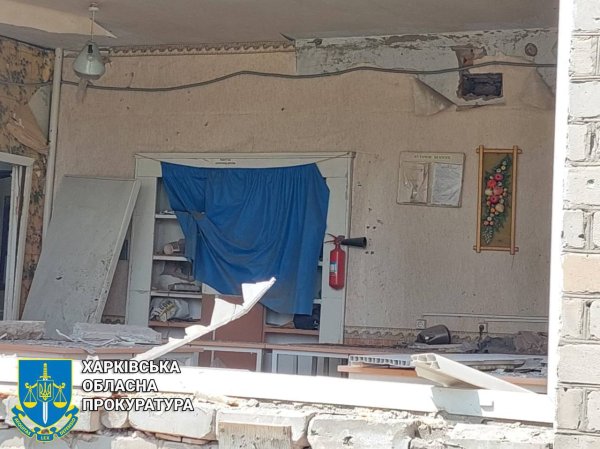 Через ворожі обстріли Вовчанської громади на Харківщині поранено мирного жителя
Через ворожі обстріли Вовчанської громади на Харківщині поранено мирного жителя