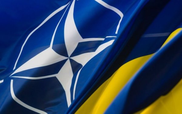 Україна впровадила у сфері оборони понад 300 стандартів НАТО
Україна впровадила у сфері оборони понад 300 стандартів НАТО
