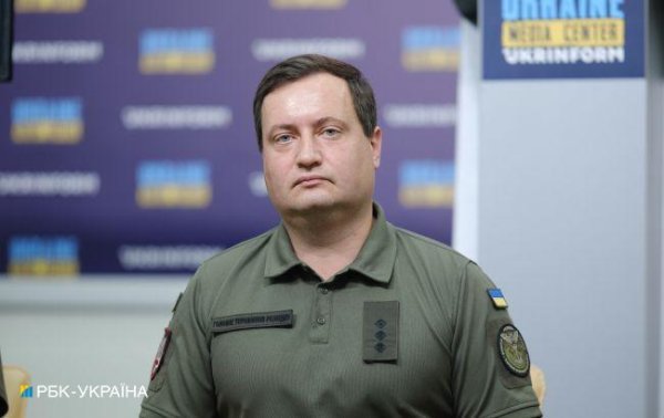 РФ шукає уламки ракет Patriot на окупованих територіях і готує ІПСО на липень, - ГУР
РФ шукає уламки ракет Patriot на окупованих територіях і готує ІПСО на липень, - ГУР