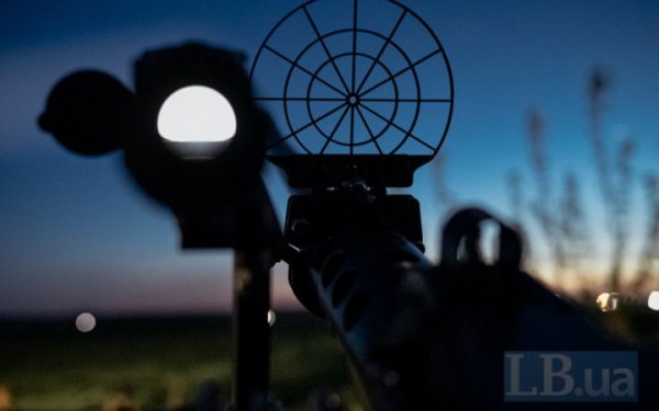 Уночі ППО збила 17 із 20 російських "шахедів"
Уночі ППО збила 17 із 20 російських "шахедів"