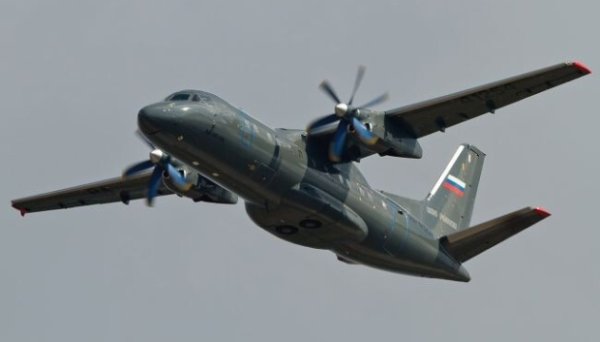 Україна націоналізувала два російські пасажирські літаки Україна націоналізувала два російські пасажирські літаки