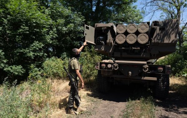 "Бєлгородська область - лише початок". Як удари зброєю США по РФ допоможуть Україні на фронті
"Бєлгородська область - лише початок". Як удари зброєю США по РФ допоможуть Україні на фронті