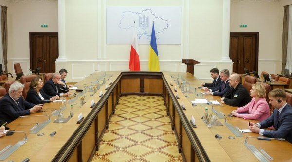 Україна розраховує на допомогу Польщі в постачанні енергетичного обладнання - Шмигаль Україна розраховує на допомогу Польщі в постачанні енергетичного обладнання - Шмигаль