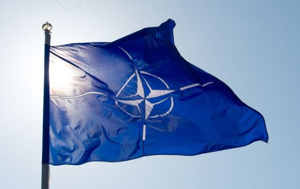 НАТО визначило "червоні лінії" для вступу у війну України з РФ, - ЗМІ
НАТО визначило "червоні лінії" для вступу у війну України з РФ, - ЗМІ