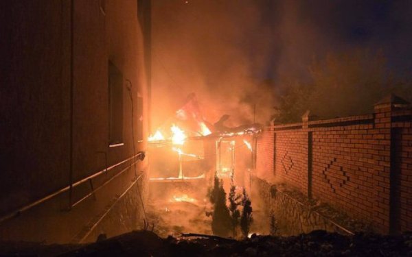 Харків атакували "шахеди": є влучання та постраждалі
Харків атакували "шахеди": є влучання та постраждалі