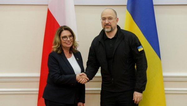 Україна розраховує на допомогу Польщі в постачанні енергетичного обладнання - Шмигаль Україна розраховує на допомогу Польщі в постачанні енергетичного обладнання - Шмигаль