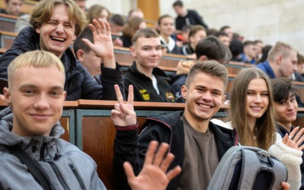 Міносвіти пояснило, як отримати довідку про здобувача освіти під час мобілізації
Міносвіти пояснило, як отримати довідку про здобувача освіти під час мобілізації