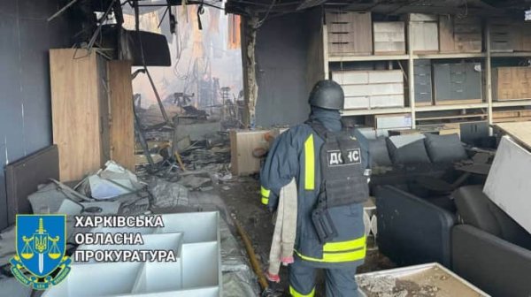 Удар по "Эпицентру": возросло количество погибших и раненых Удар по "Эпицентру": возросло количество погибших и раненых