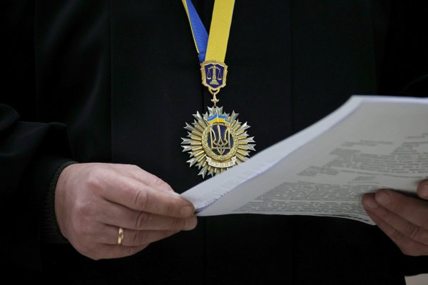 
Що робити, якщо затоплюють сусіди: алгоритм дій і поради юриста 