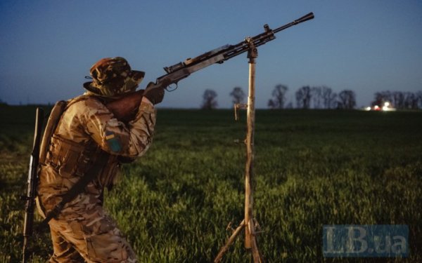 На Дніпропетровщині приземлили російський "шахед"
На Дніпропетровщині приземлили російський "шахед"