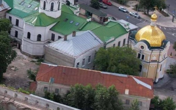 У Києві комендантська година діятиме в Великодню ніч без змін
У Києві комендантська година діятиме в Великодню ніч без змін