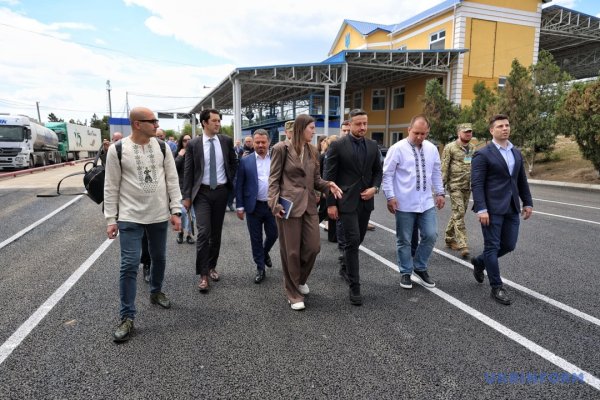 На Одещині відкрили міжнародний пункт пропуску «Рені» між Україною та Молдовою На Одещині відкрили міжнародний пункт пропуску «Рені» між Україною та Молдовою
