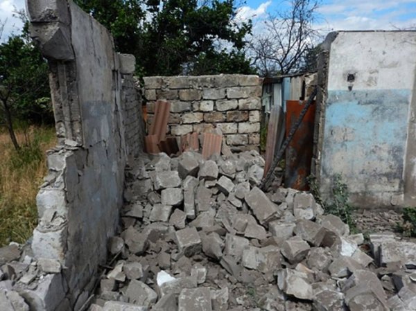 СЦКК: В первый день "тишины" боевики обстреляли гражданское Зайцево СЦКК: В первый день "тишины" боевики обстреляли гражданское Зайцево