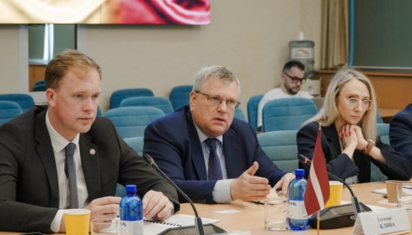 Україна і Латвія спільно розвиватимуть логістичні шляхи - Мінвідновлення Україна і Латвія спільно розвиватимуть логістичні шляхи - Мінвідновлення