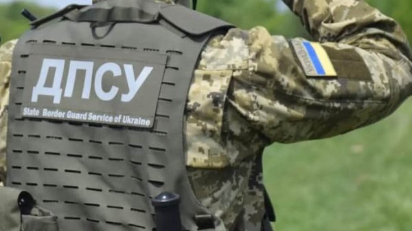 Арестовали пограничника, который застрелил нарушителя границы на Закарпатье Арестовали пограничника, который застрелил нарушителя границы на Закарпатье