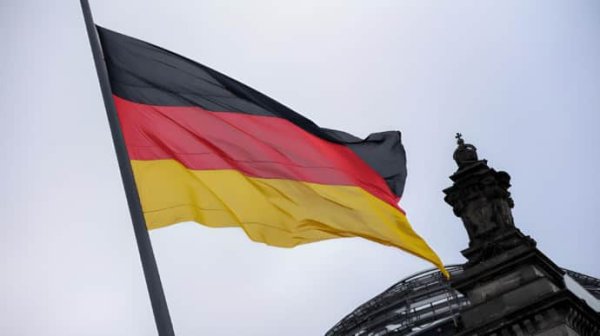 Германия согласилась выделить дополнительные средства Украине - СМИ Германия согласилась выделить дополнительные средства Украине - СМИ