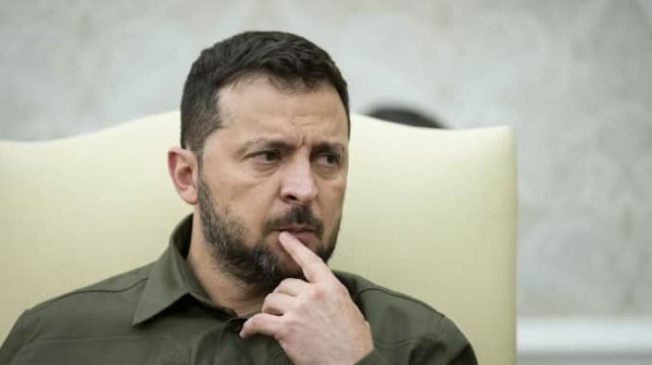 The Telegraph пишет, что Зеленского попросили не говорить о членстве Украины в НАТО в этом году The Telegraph пишет, что Зеленского попросили не говорить о членстве Украины в НАТО в этом году