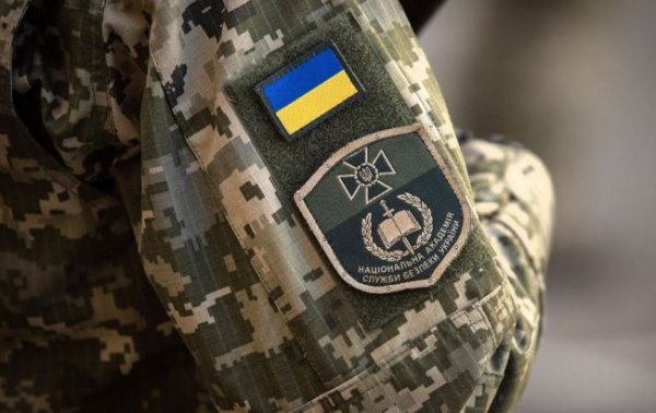 Підготуйте документи. У центрі Києва працює СБУ, оглядають будинки та машини
Підготуйте документи. У центрі Києва працює СБУ, оглядають будинки та машини