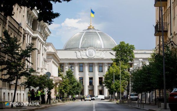 Журналістів повертають до Верховної ради: Стефанчук підписав розпорядження
Журналістів повертають до Верховної ради: Стефанчук підписав розпорядження