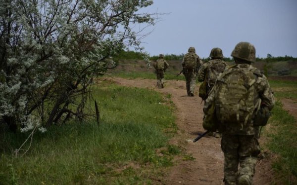 Ситуація на фронті залишається напруженою, але контрольованою Силами оборони, – Генштаб
Ситуація на фронті залишається напруженою, але контрольованою Силами оборони, – Генштаб