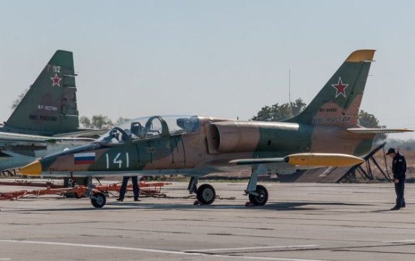 Удар по летовищу в Краснодарському краї 19 травня: з'явилося фото з супутника
Удар по летовищу в Краснодарському краї 19 травня: з'явилося фото з супутника