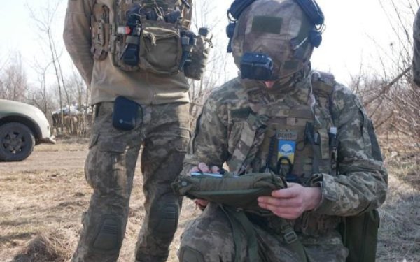 Генштаб ЗСУ: упродовж дня майже вдвічі зросла активність росіян на Куп’янському напрямку
Генштаб ЗСУ: упродовж дня майже вдвічі зросла активність росіян на Куп’янському напрямку
