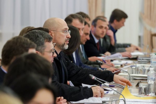 Шмигаль провів нараду щодо стану забезпечення критичної інфраструктури необхідним обладнанням Шмигаль провів нараду щодо стану забезпечення критичної інфраструктури необхідним обладнанням