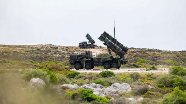Ракеты к Patriot и танки Leopard: СМИ сообщили о помощи Украине от Испании Ракеты к Patriot и танки Leopard: СМИ сообщили о помощи Украине от Испании