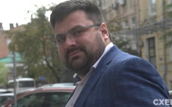 Ексгенералу СБУ Андрію Наумову повідомили про підозру у незаконному збагаченні на майже 33 млн грн
Ексгенералу СБУ Андрію Наумову повідомили про підозру у незаконному збагаченні на майже 33 млн грн