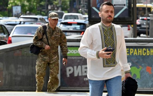 Економічне бронювання від мобілізації: як в Раді пропонують вирішити питання і чи реально це
Економічне бронювання від мобілізації: як в Раді пропонують вирішити питання і чи реально це