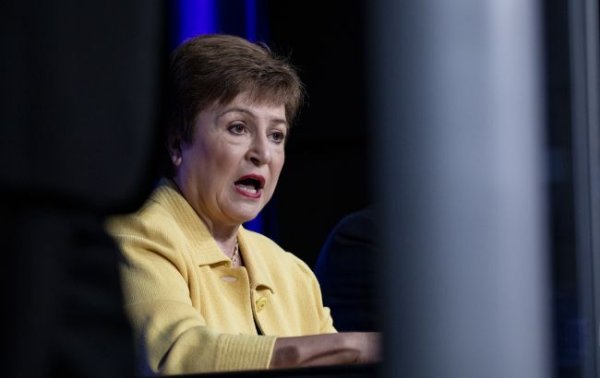 Яких ще реформ не вистачає Україні в 2024 році для отримання грошей від МВФ
Яких ще реформ не вистачає Україні в 2024 році для отримання грошей від МВФ