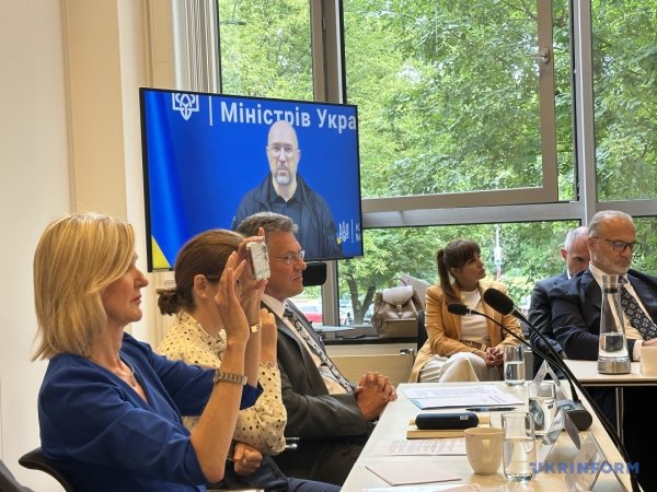 У Берліні обговорили міжнародне співробітництво з Україною в енергетичній галузі У Берліні обговорили міжнародне співробітництво з Україною в енергетичній галузі