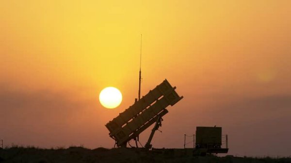 Россияне ночью нанесли по Киеву комбинированный удар: все воздушные цели сбиты Россияне ночью нанесли по Киеву комбинированный удар: все воздушные цели сбиты