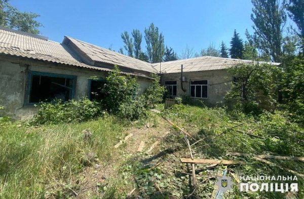 П’ятеро жителів Донеччини поранені речер російські атаки
П’ятеро жителів Донеччини поранені речер російські атаки