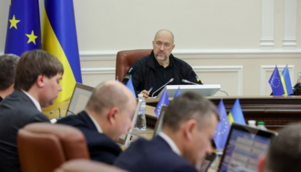 Кабмін затверджує угоду з Угорщиною для відкриття нового пункту пропуску - Шмигаль Кабмін затверджує угоду з Угорщиною для відкриття нового пункту пропуску - Шмигаль