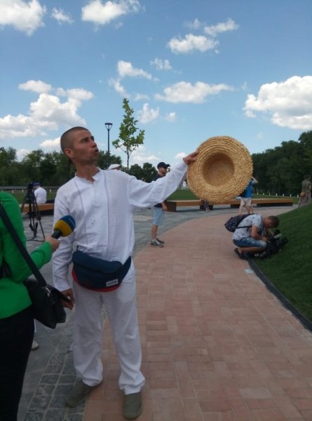 Кличко открыл памятник Илье Муромцу Кличко открыл памятник Илье Муромцу