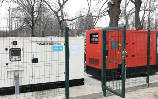 Експосадовець РДА в Києві отримав 5 років в’язниці за те, що здав до ломбарду генератор від благодійників
Експосадовець РДА в Києві отримав 5 років в’язниці за те, що здав до ломбарду генератор від благодійників