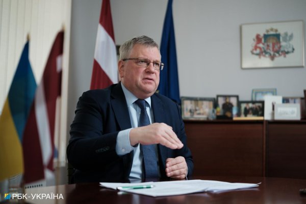 Посол Латвії Ілгварс Клява: Росіяни розпочали війну, вони заплатять і за наслідки цієї війни
Посол Латвії Ілгварс Клява: Росіяни розпочали війну, вони заплатять і за наслідки цієї війни