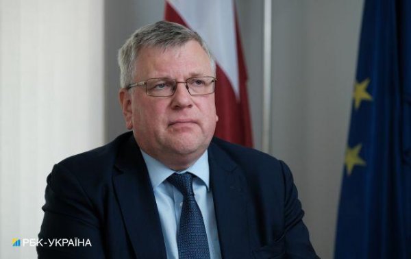 Посол Латвії Ілгварс Клява: Росіяни розпочали війну, вони заплатять і за наслідки цієї війни
Посол Латвії Ілгварс Клява: Росіяни розпочали війну, вони заплатять і за наслідки цієї війни