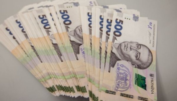 Із початку року держбюджет отримав на ₴19,6 мільярда більше митних платежів, ніж очікувалося Із початку року держбюджет отримав на ₴19,6 мільярда більше митних платежів, ніж очікувалося