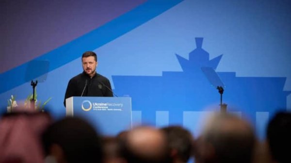 Зеленский о мобилизации: Если хотим сохранить государство, то надо его отстоять Зеленский о мобилизации: Если хотим сохранить государство, то надо его отстоять